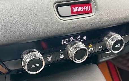Honda Vezel, 2023 год, 2 330 000 рублей, 11 фотография