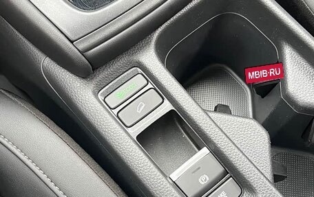 Honda Vezel, 2023 год, 2 330 000 рублей, 15 фотография