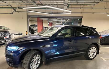 Jaguar F-Pace, 2016 год, 2 650 000 рублей, 2 фотография