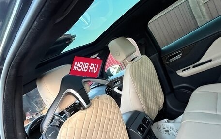 Jaguar F-Pace, 2016 год, 2 650 000 рублей, 8 фотография