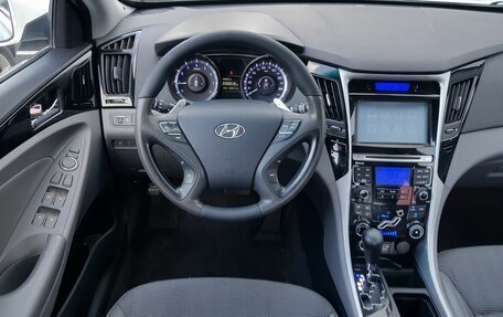 Hyundai Sonata VI, 2011 год, 1 245 000 рублей, 9 фотография