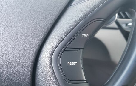 Hyundai Sonata VI, 2011 год, 1 245 000 рублей, 18 фотография