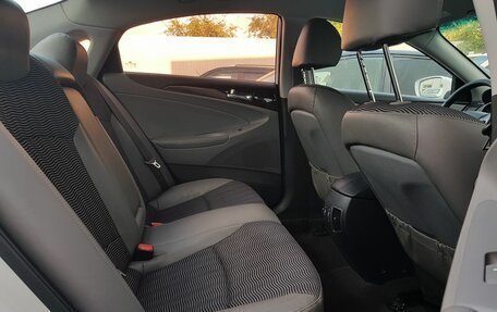 Hyundai Sonata VI, 2011 год, 1 245 000 рублей, 19 фотография