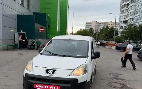 Peugeot Partner II рестайлинг 2, 2010 год, 360 000 рублей, 4 фотография