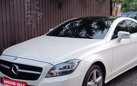 Mercedes-Benz CLS, 2013 год, 2 200 000 рублей, 13 фотография