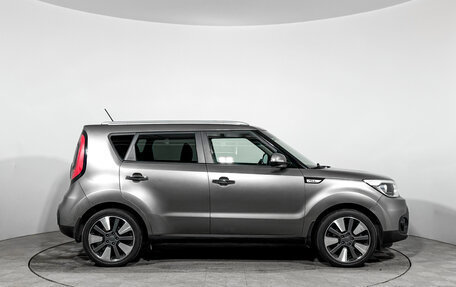 KIA Soul II рестайлинг, 2018 год, 1 549 000 рублей, 4 фотография