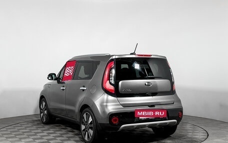 KIA Soul II рестайлинг, 2018 год, 1 549 000 рублей, 7 фотография