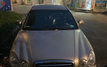 Hyundai Sonata IV рестайлинг, 2005 год, 250 000 рублей, 3 фотография