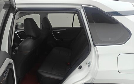 Toyota RAV4, 2025 год, 3 335 355 рублей, 14 фотография