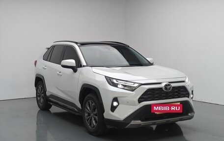 Toyota RAV4, 2025 год, 3 335 355 рублей, 3 фотография
