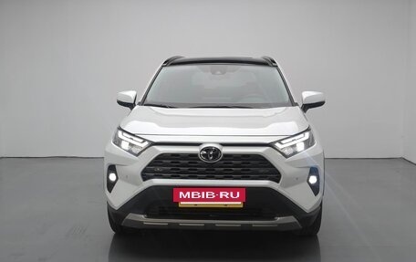 Toyota RAV4, 2025 год, 3 335 355 рублей, 2 фотография