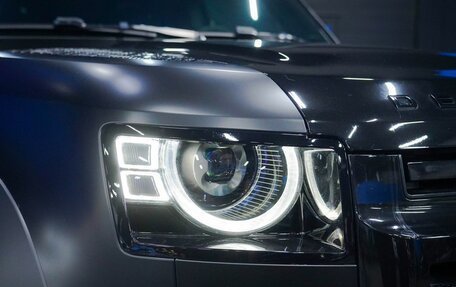 Land Rover Defender II, 2022 год, 11 250 000 рублей, 18 фотография