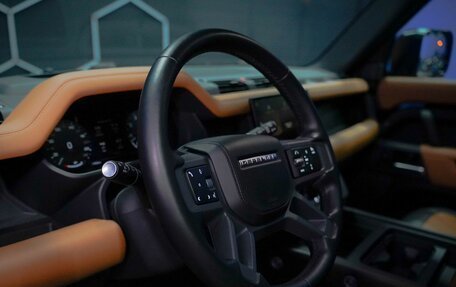 Land Rover Defender II, 2022 год, 11 250 000 рублей, 27 фотография