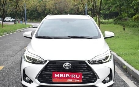 Toyota Yaris XP150 рестайлинг, 2023 год, 1 260 000 рублей, 2 фотография