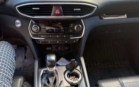 Hyundai Santa Fe IV, 2018 год, 2 300 000 рублей, 7 фотография