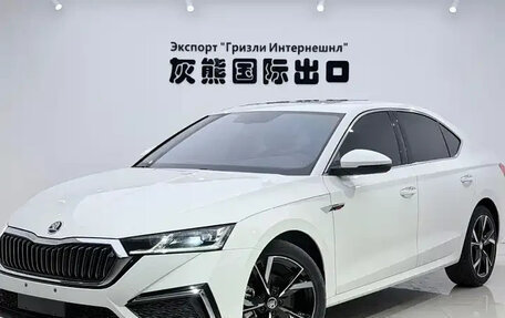 Skoda Octavia IV, 2022 год, 1 723 444 рублей, 2 фотография