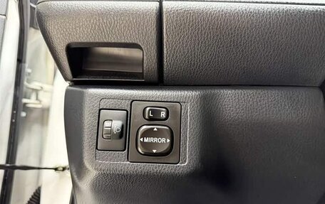 Toyota Yaris XP150 рестайлинг, 2022 год, 1 280 008 рублей, 10 фотография