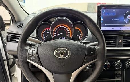 Toyota Yaris XP150 рестайлинг, 2022 год, 1 280 008 рублей, 11 фотография