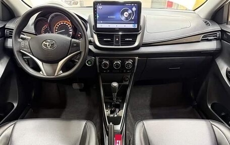 Toyota Yaris XP150 рестайлинг, 2022 год, 1 280 008 рублей, 13 фотография