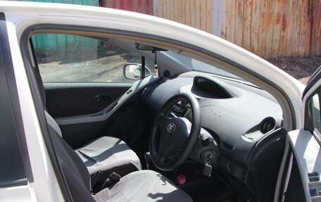 Toyota Vitz, 2009 год, 330 000 рублей, 8 фотография