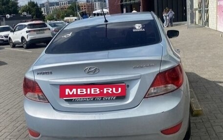 Hyundai Solaris II рестайлинг, 2011 год, 540 000 рублей, 4 фотография