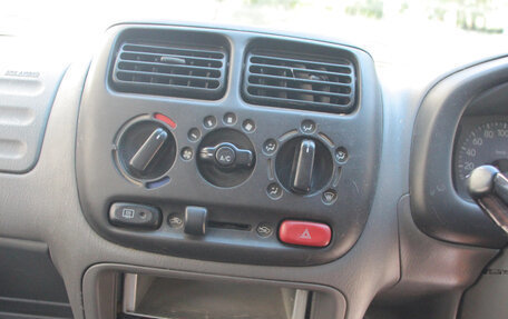 Suzuki Swift II, 2001 год, 265 000 рублей, 12 фотография
