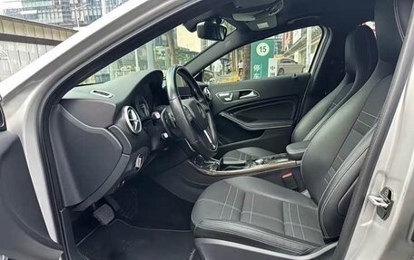 Mercedes-Benz A-Класс, 2016 год, 1 444 000 рублей, 21 фотография