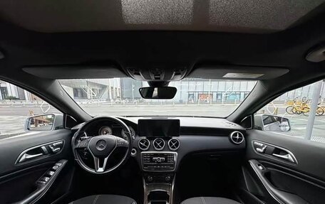 Mercedes-Benz A-Класс, 2016 год, 1 444 000 рублей, 26 фотография