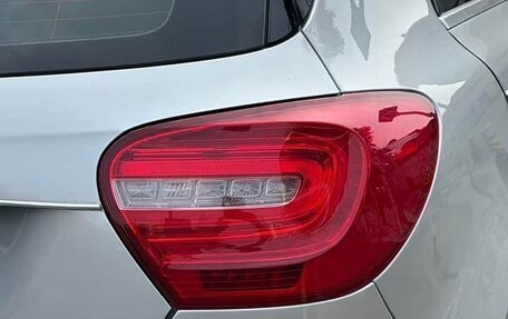 Mercedes-Benz A-Класс, 2016 год, 1 444 000 рублей, 33 фотография