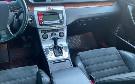 Volkswagen Passat B6, 2006 год, 760 000 рублей, 10 фотография