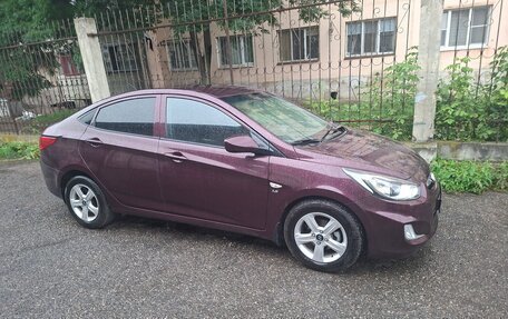 Hyundai Solaris II рестайлинг, 2013 год, 820 000 рублей, 6 фотография