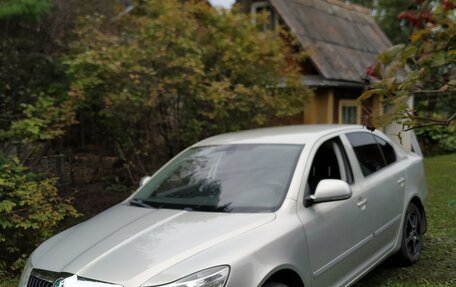 Skoda Octavia, 2012 год, 1 050 000 рублей, 2 фотография
