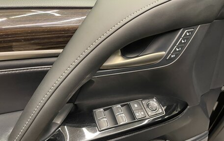 Lexus LX III, 2020 год, 10 700 000 рублей, 15 фотография