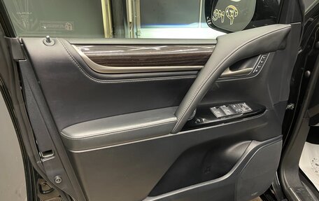 Lexus LX III, 2020 год, 10 700 000 рублей, 14 фотография