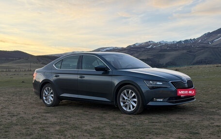 Skoda Superb III рестайлинг, 2018 год, 1 850 000 рублей, 8 фотография