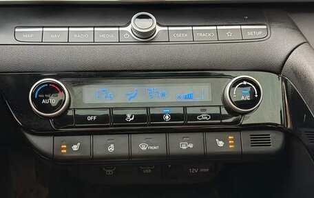 Hyundai Elantra, 2023 год, 1 355 000 рублей, 10 фотография