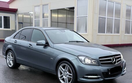 Mercedes-Benz C-Класс, 2011 год, 930 000 рублей, 3 фотография