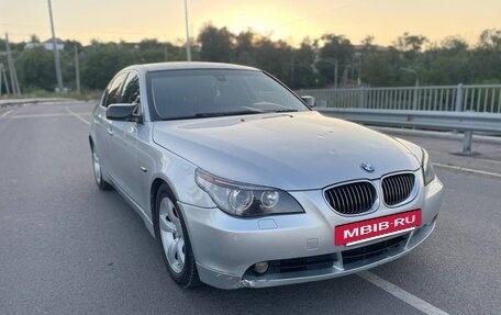 BMW 5 серия, 2004 год, 750 000 рублей, 2 фотография