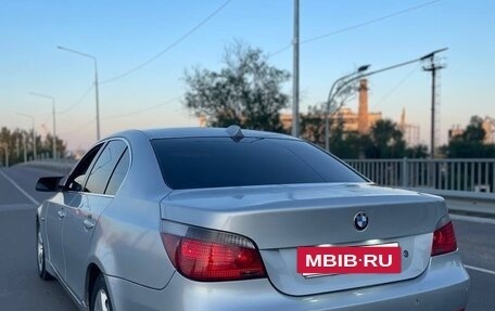 BMW 5 серия, 2004 год, 750 000 рублей, 3 фотография