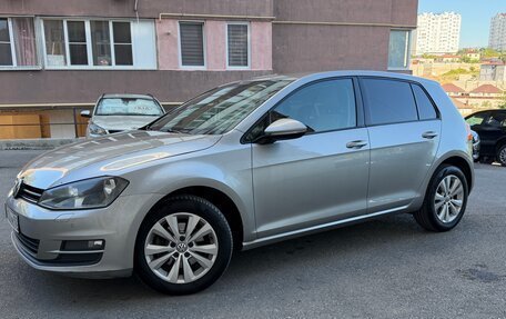 Volkswagen Golf VII, 2013 год, 910 000 рублей, 2 фотография