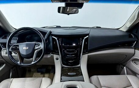 Cadillac Escalade IV, 2019 год, 5 399 000 рублей, 13 фотография
