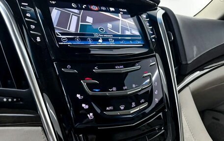 Cadillac Escalade IV, 2019 год, 5 399 000 рублей, 24 фотография