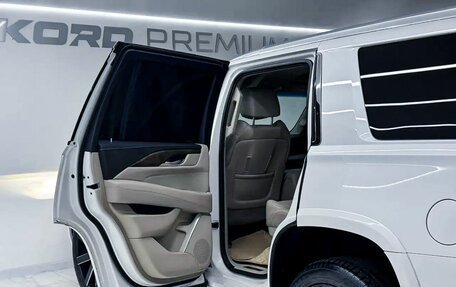 Cadillac Escalade IV, 2019 год, 5 399 000 рублей, 28 фотография