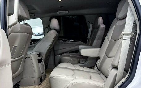 Cadillac Escalade IV, 2019 год, 5 399 000 рублей, 29 фотография