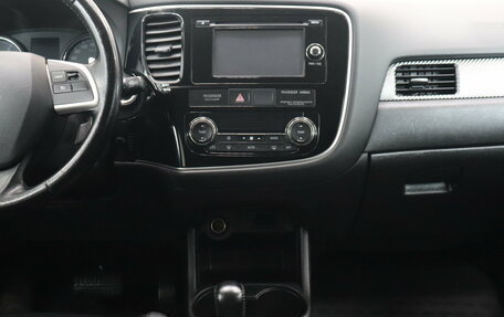Mitsubishi Outlander III рестайлинг 3, 2013 год, 1 156 000 рублей, 11 фотография