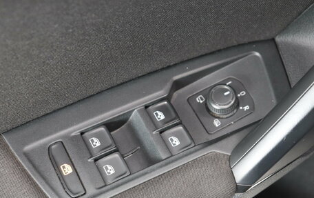 Volkswagen Tiguan II, 2021 год, 2 272 000 рублей, 8 фотография