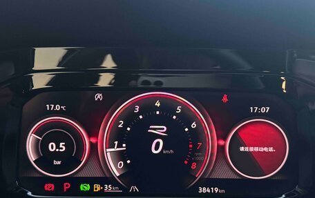 Volkswagen Golf VIII, 2023 год, 2 090 000 рублей, 23 фотография