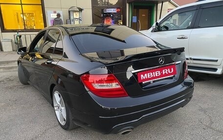 Mercedes-Benz C-Класс, 2013 год, 1 750 000 рублей, 3 фотография
