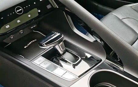 Hyundai Elantra, 2023 год, 1 498 011 рублей, 15 фотография
