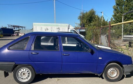 ИЖ 2126 «Ода», 2002 год, 110 000 рублей, 11 фотография